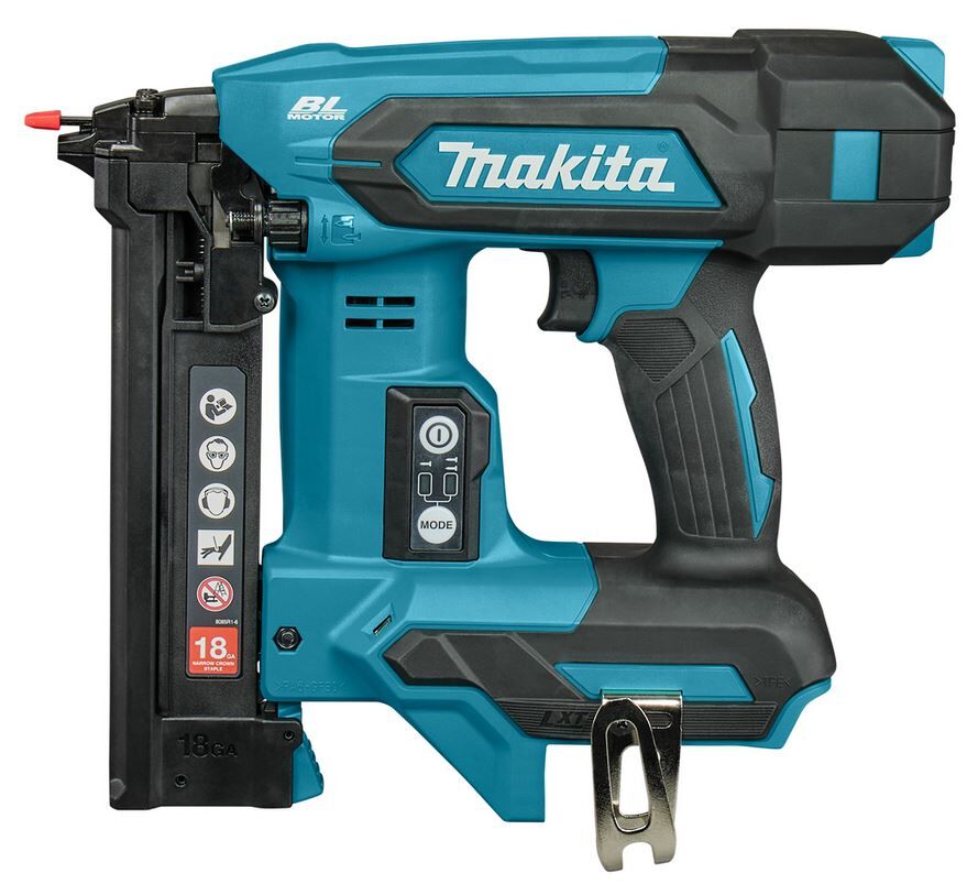 NIETTACKER MAKITA DST630Z LXT 18V ZONDER ACCU/LADER + ACC IN DOOS